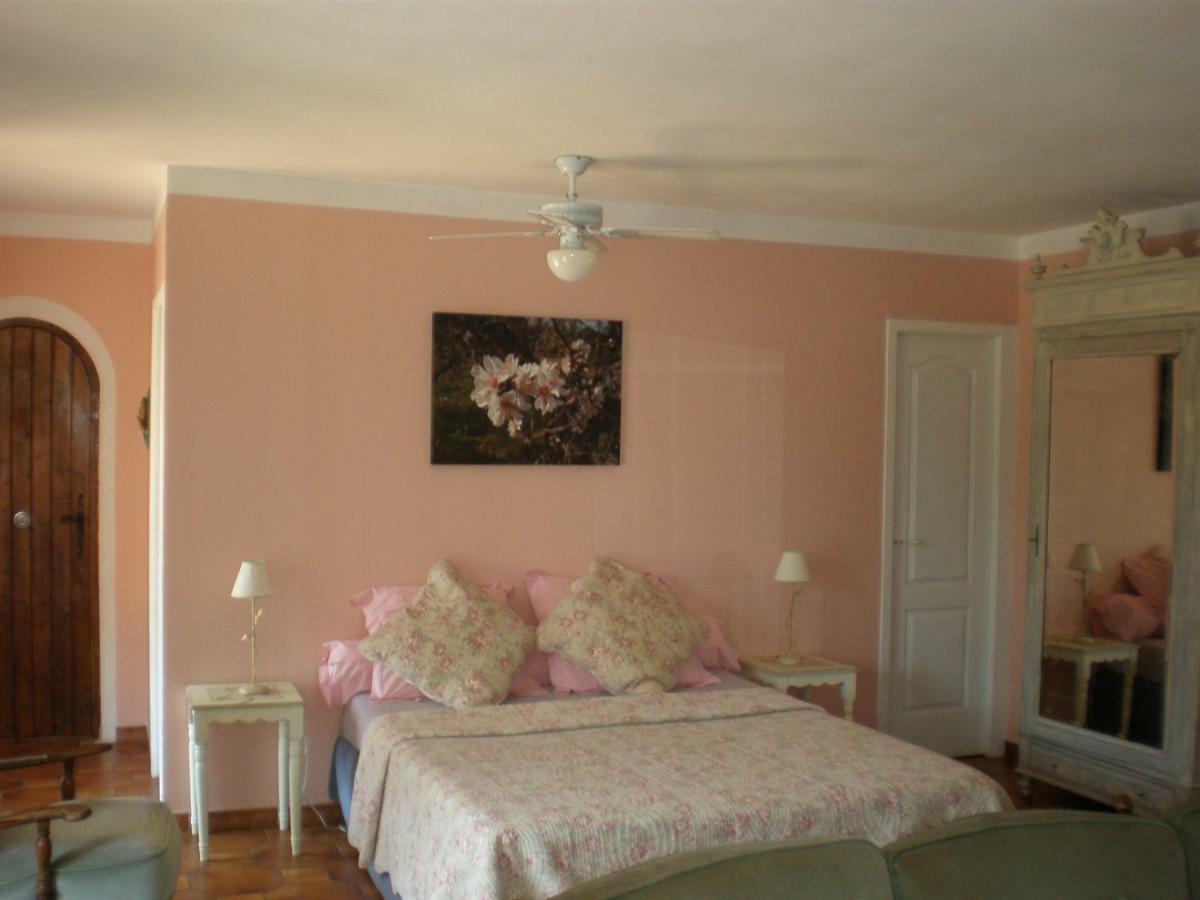 Appart Amande Des Amandeirets Apartment Chateauneuf-les-Martigues Exterior photo